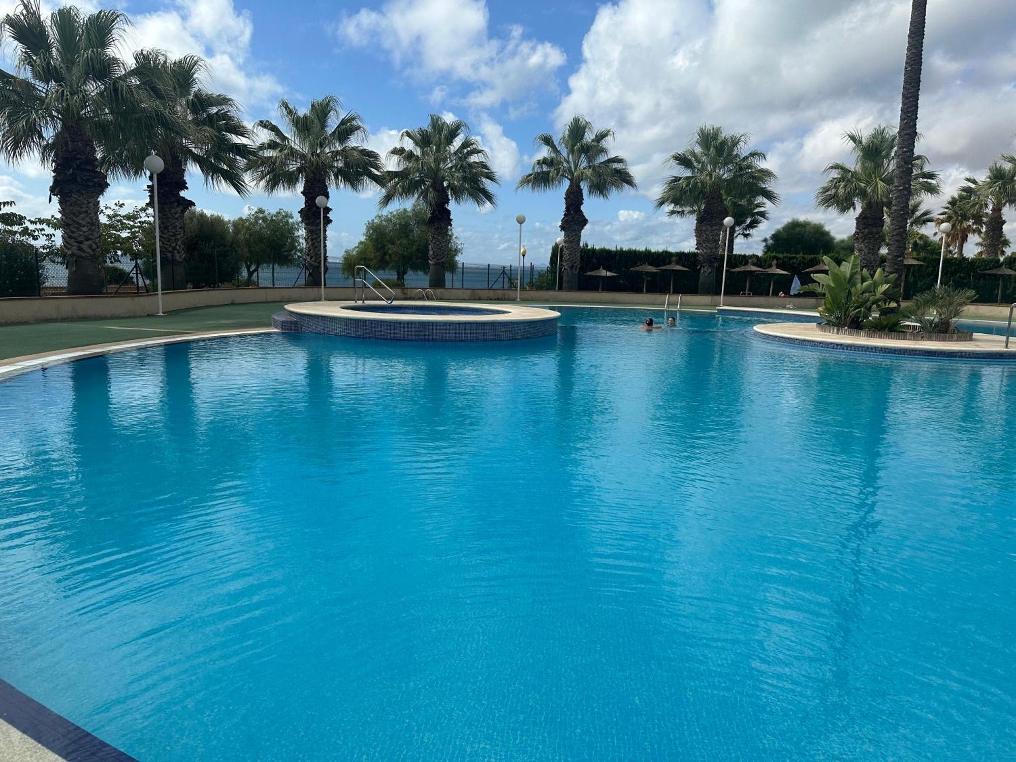 Apartamento Con Jardin En Playa Cabo Roig Tiene Wifi Orihuela Ngoại thất bức ảnh