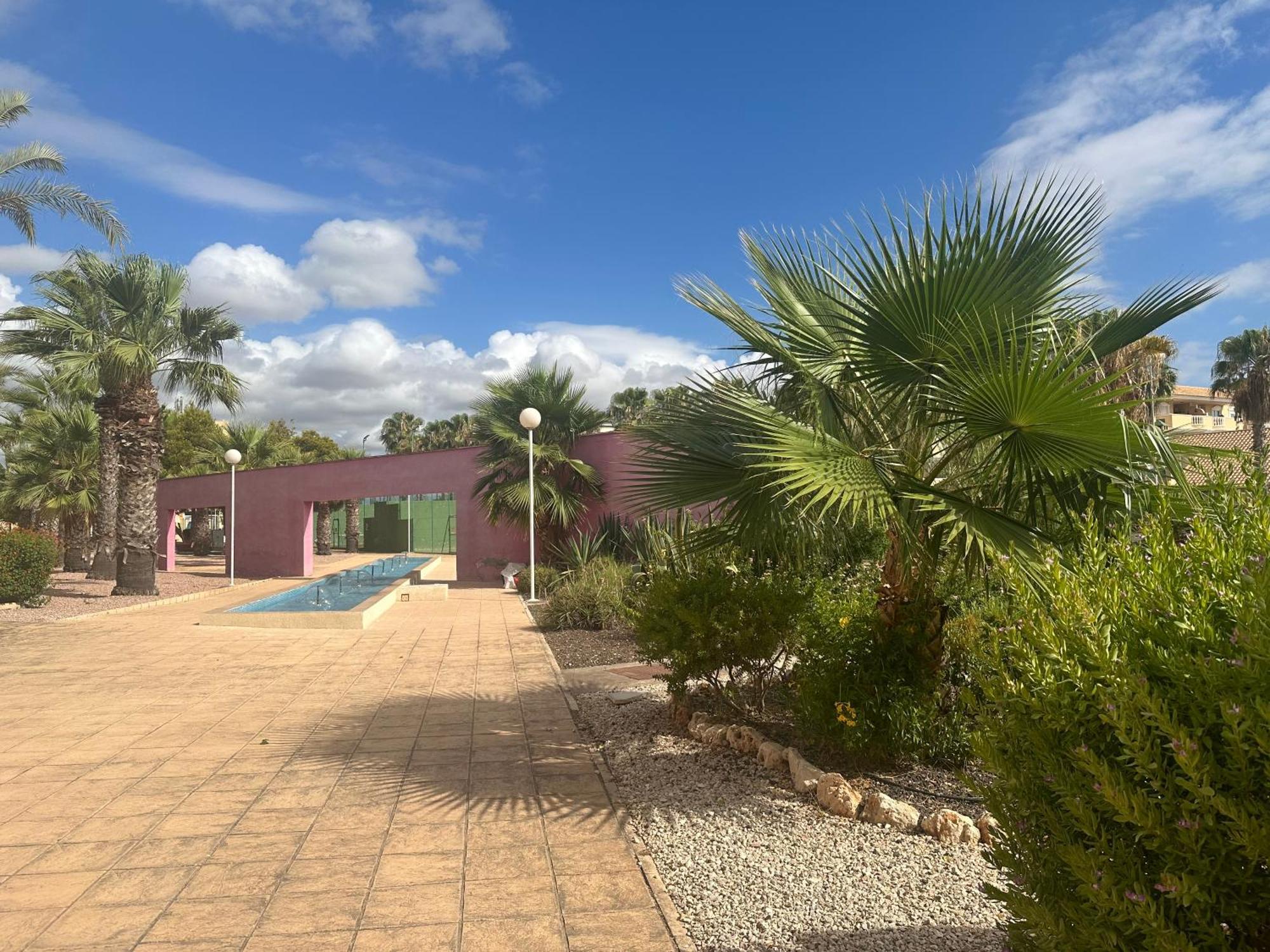 Apartamento Con Jardin En Playa Cabo Roig Tiene Wifi Orihuela Ngoại thất bức ảnh